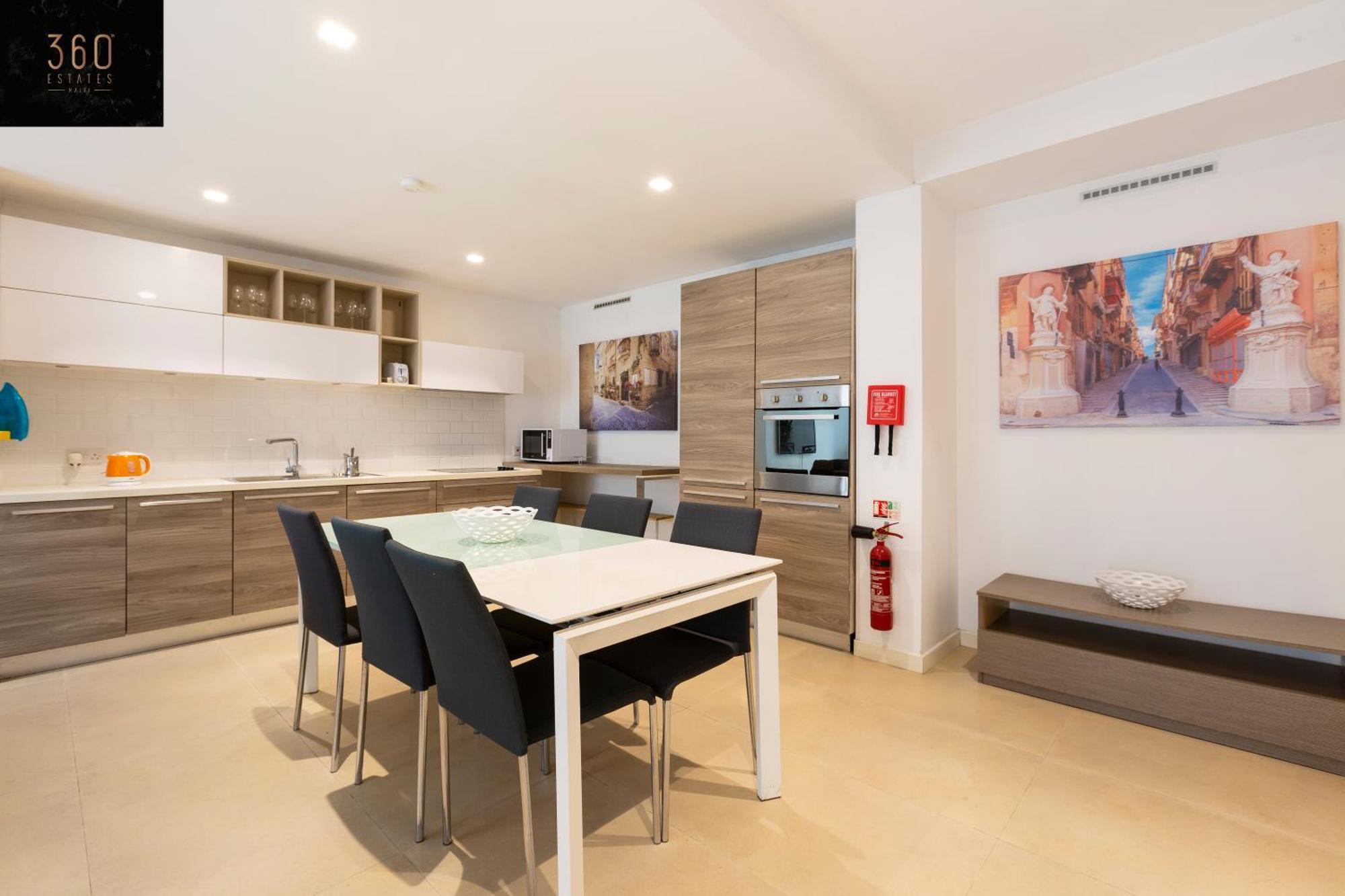 4Br Home In Prime Location Just Off The Promenade By 360 Estates Sliema Exterior foto